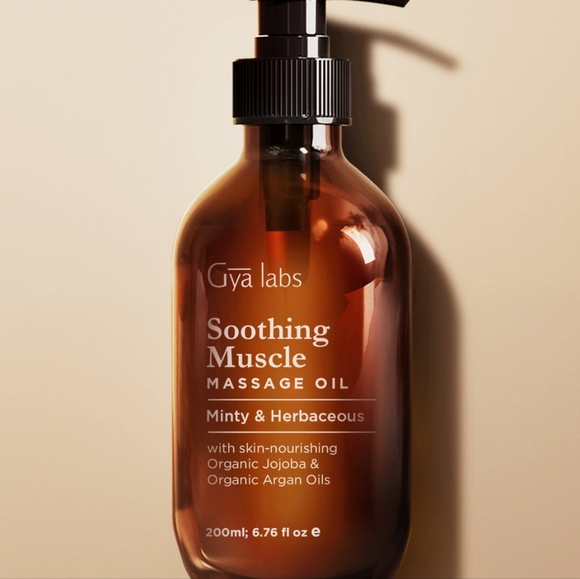 Soothing Massage Oil for Sore Muscles Peppermint Cinnamon 6.76 Oz - Picture 2 of 4